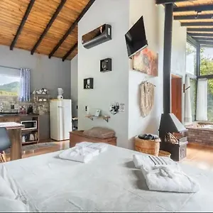 Sassafras Com Hidromassagem Barracão